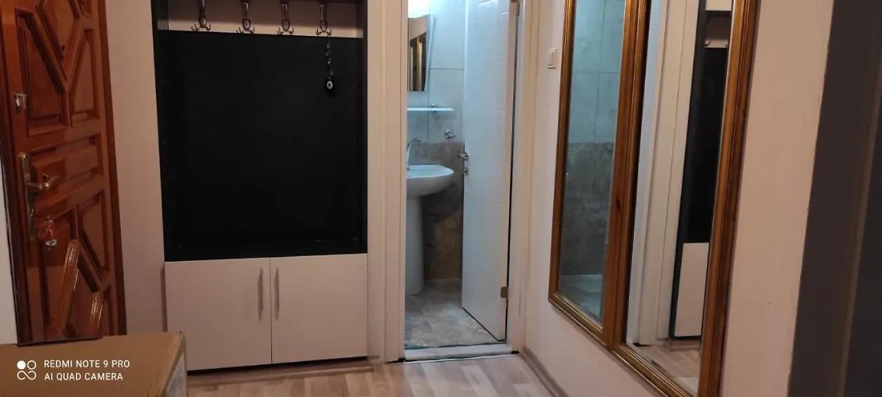 Apartment Near Isiklar Street, Close To Kaleici Antalya