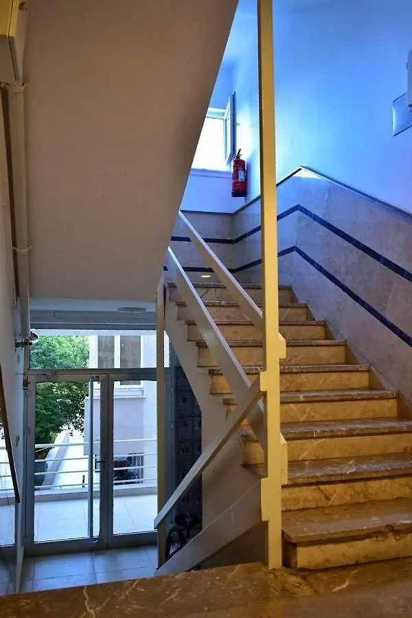Apartment Near Isiklar Street, Close To Kaleici Antalya